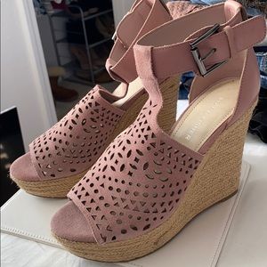 Brand New Marc Fisher wedges
